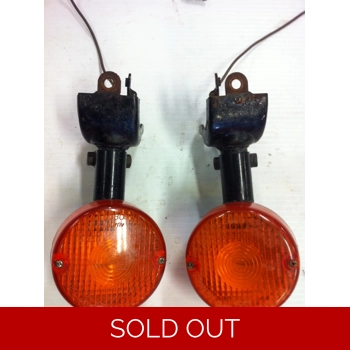 1981-83 Yamaha XJ650M XJ750M Midnight Maxim Front Signal Lights and Brackets 4W5-83330-K0 4W5-23132-